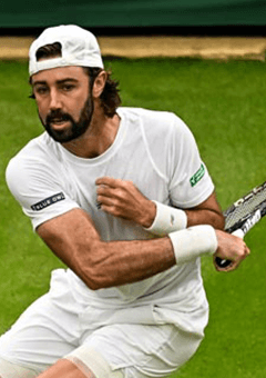 Tennis carousel