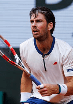Tennis carousel