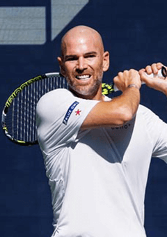 Tennis carousel