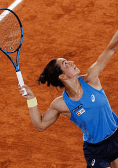Tennis carousel