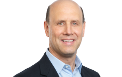 Marc Lipschultz' headshot